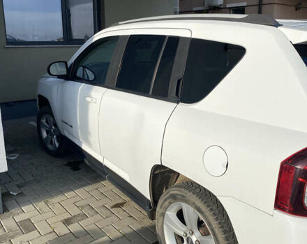 Белый Джип Компас, объемом двигателя 2.36 л и пробегом 155 тыс. км за 11000 $, фото 5 на Automoto.ua