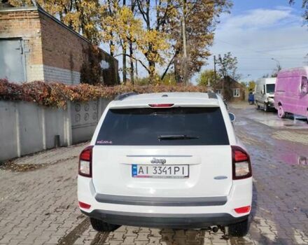 Джип Компас 2016 в Сумах на Automoto.ua Белый Джип Компас, объемом двигателя 2.4 л и пробегом 153 тыс. км за 10200 $, фото 8 на Automoto.ua