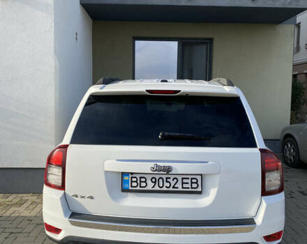 Белый Джип Компас, объемом двигателя 2.36 л и пробегом 155 тыс. км за 11000 $, фото 3 на Automoto.ua