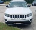 Білий Джип Compass, об'ємом двигуна 2 л та пробігом 196 тис. км за 10500 $, фото 1 на Automoto.ua