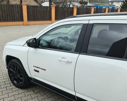 Джип Компас 2016 в Киеве на Automoto.ua Белый Джип Компас, объемом двигателя 2.4 л и пробегом 135 тыс. км за 12400 $, фото 9 на Automoto.ua