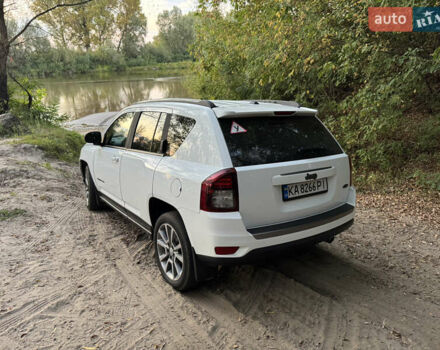 Білий Джип Compass, об'ємом двигуна 2 л та пробігом 157 тис. км за 10700 $, фото 18 на Automoto.ua