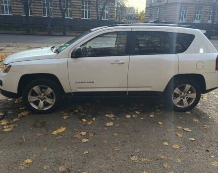 Джип Compass 2016 у Києві на Automoto.ua Білий Джип Compass, об'ємом двигуна 2 л та пробігом 150 тис. км за 10000 $, фото 4 на Automoto.ua