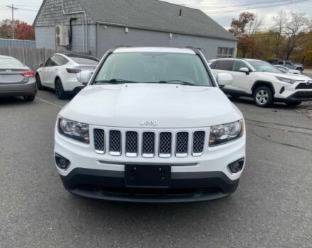 Білий Джип Compass, об'ємом двигуна 2.4 л та пробігом 74 тис. км за 11200 $, фото 1 на Automoto.ua