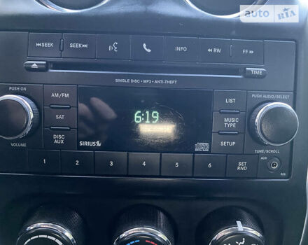 Белый Джип Компас, объемом двигателя 2.4 л и пробегом 165 тыс. км за 10900 $, фото 28 на Automoto.ua