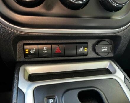 Белый Джип Компас, объемом двигателя 2.4 л и пробегом 79 тыс. км за 10500 $, фото 10 на Automoto.ua