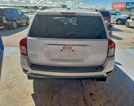Белый Джип Компас, объемом двигателя 2.36 л и пробегом 104 тыс. км за 800 $, фото 5 на Automoto.ua