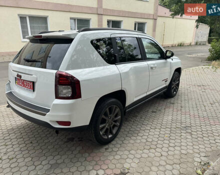 Белый Джип Компас, объемом двигателя 2.4 л и пробегом 170 тыс. км за 11700 $, фото 5 на Automoto.ua