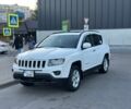 Белый Джип Компас, объемом двигателя 2.4 л и пробегом 160 тыс. км за 12000 $, фото 1 на Automoto.ua