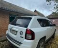 Білий Джип Compass, об'ємом двигуна 2 л та пробігом 305 тис. км за 9500 $, фото 2 на Automoto.ua