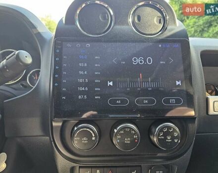 Білий Джип Compass, об'ємом двигуна 2 л та пробігом 165 тис. км за 11100 $, фото 20 на Automoto.ua