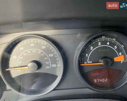 Белый Джип Компас, объемом двигателя 2.36 л и пробегом 155 тыс. км за 11000 $, фото 13 на Automoto.ua