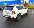 Белый Джип Компас, объемом двигателя 2.4 л и пробегом 133 тыс. км за 12000 $, фото 4 на Automoto.ua