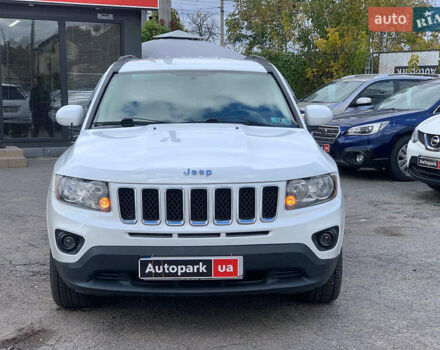 Джип Compass 2016 у Вінниці на Automoto.ua Білий Джип Compass, об'ємом двигуна 2.4 л та пробігом 133 тис. км за 11890 $, фото 2 на Automoto.ua