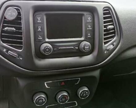 Белый Джип Компас, объемом двигателя 2.36 л и пробегом 160 тыс. км за 12300 $, фото 5 на Automoto.ua