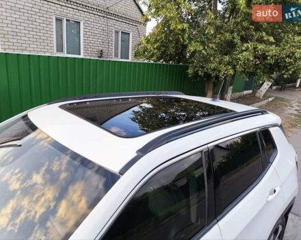 Белый Джип Компас, объемом двигателя 2.4 л и пробегом 81 тыс. км за 14500 $, фото 3 на Automoto.ua