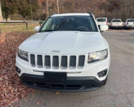 Білий Джип Compass, об'ємом двигуна 2.4 л та пробігом 62 тис. км за 5500 $, фото 1 на Automoto.ua