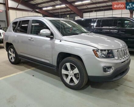 Белый Джип Компас, объемом двигателя 2.36 л и пробегом 72 тыс. км за 1600 $, фото 3 на Automoto.ua