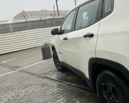 Білий Джип Compass, об'ємом двигуна 2.36 л та пробігом 205 тис. км за 12799 $, фото 5 на Automoto.ua