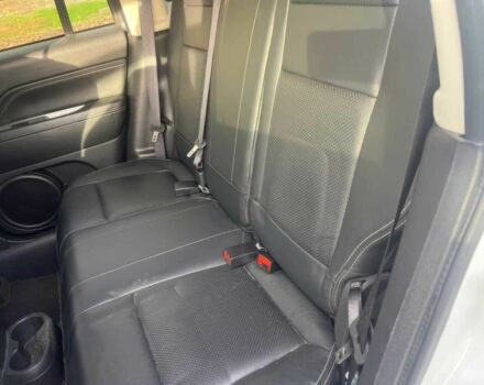 Білий Джип Compass, об'ємом двигуна 2.4 л та пробігом 62 тис. км за 5500 $, фото 9 на Automoto.ua