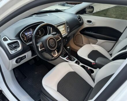 Белый Джип Компас, объемом двигателя 0 л и пробегом 120 тыс. км за 15900 $, фото 19 на Automoto.ua