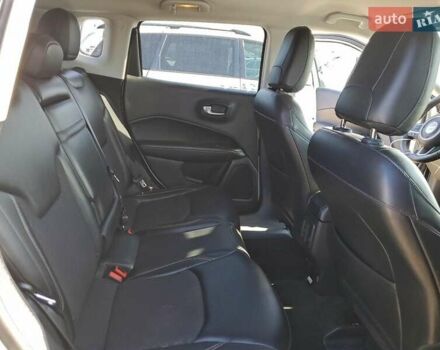 Белый Джип Компас, объемом двигателя 2.36 л и пробегом 124 тыс. км за 2000 $, фото 10 на Automoto.ua