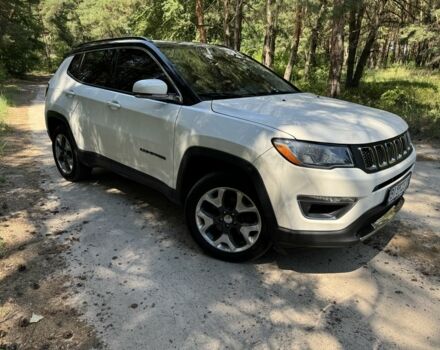 Білий Джип Compass, об'ємом двигуна 2.4 л та пробігом 103 тис. км за 16500 $, фото 2 на Automoto.ua