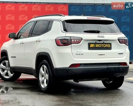 Белый Джип Компас, объемом двигателя 2.36 л и пробегом 199 тыс. км за 13999 $, фото 1 на Automoto.ua