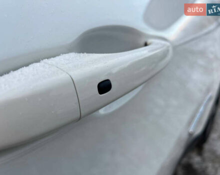 Білий Джип Compass, об'ємом двигуна 2.4 л та пробігом 63 тис. км за 15999 $, фото 18 на Automoto.ua