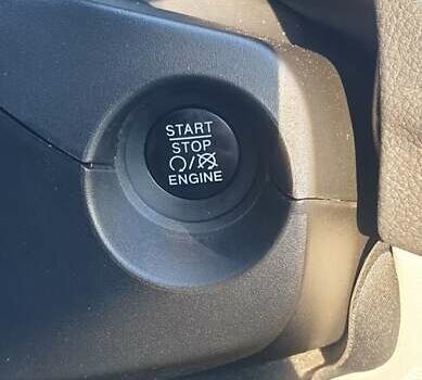 Белый Джип Компас, объемом двигателя 2.4 л и пробегом 160 тыс. км за 16400 $, фото 10 на Automoto.ua