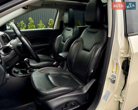 Белый Джип Компас, объемом двигателя 2.4 л и пробегом 71 тыс. км за 16900 $, фото 26 на Automoto.ua