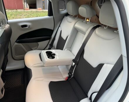 Белый Джип Компас, объемом двигателя 0 л и пробегом 120 тыс. км за 15900 $, фото 11 на Automoto.ua