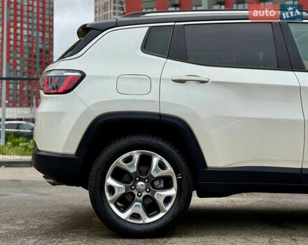 Белый Джип Компас, объемом двигателя 2.4 л и пробегом 71 тыс. км за 16900 $, фото 11 на Automoto.ua