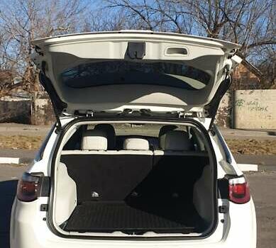 Белый Джип Компас, объемом двигателя 2.4 л и пробегом 160 тыс. км за 16400 $, фото 3 на Automoto.ua