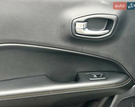 Белый Джип Компас, объемом двигателя 2.36 л и пробегом 199 тыс. км за 13999 $, фото 51 на Automoto.ua