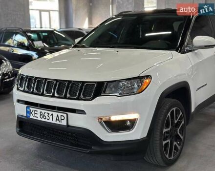 Джип Компас 2017 в Каменское - Днепродзержинск на Automoto.ua Белый Джип Компас, объемом двигателя 2.36 л и пробегом 102 тыс. км за 14799 $, фото 2 на Automoto.ua