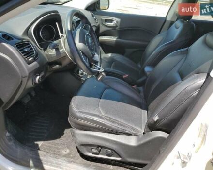 Білий Джип Compass, об'ємом двигуна 2.36 л та пробігом 110 тис. км за 2900 $, фото 6 на Automoto.ua