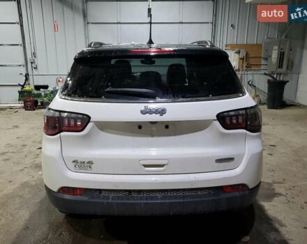 Белый Джип Компас, объемом двигателя 2.36 л и пробегом 115 тыс. км за 1800 $, фото 5 на Automoto.ua
