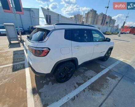 Белый Джип Компас, объемом двигателя 2.36 л и пробегом 136 тыс. км за 15662 $, фото 15 на Automoto.ua