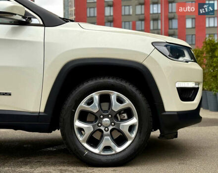 Белый Джип Компас, объемом двигателя 2.4 л и пробегом 71 тыс. км за 16900 $, фото 12 на Automoto.ua