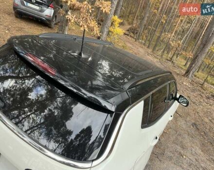 Джип Compass 2017 у Здолбунове на Automoto.ua Білий Джип Compass, об'ємом двигуна 2.36 л та пробігом 140 тис. км за 16200 $, фото 1 на Automoto.ua