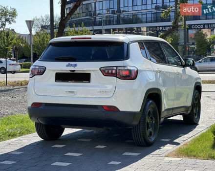 Білий Джип Compass, об'ємом двигуна 2.4 л та пробігом 72 тис. км за 11800 $, фото 13 на Automoto.ua