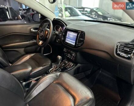 Джип Компас 2017 в Каменское - Днепродзержинск на Automoto.ua Белый Джип Компас, объемом двигателя 2.36 л и пробегом 102 тыс. км за 14799 $, фото 16 на Automoto.ua