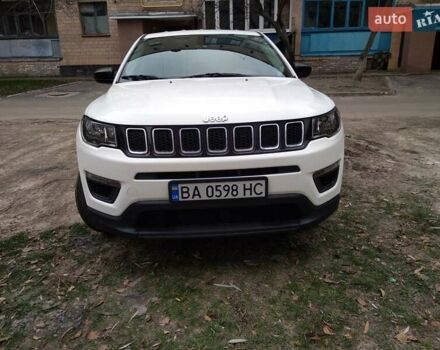 Белый Джип Компас, объемом двигателя 2.4 л и пробегом 125 тыс. км за 13800 $, фото 1 на Automoto.ua