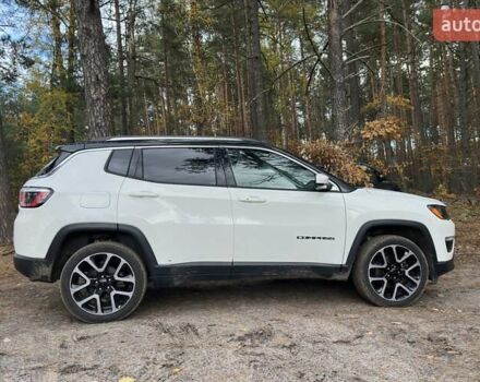 Джип Compass 2017 у Здолбунове на Automoto.ua Білий Джип Compass, об'ємом двигуна 2.36 л та пробігом 140 тис. км за 16200 $, фото 12 на Automoto.ua