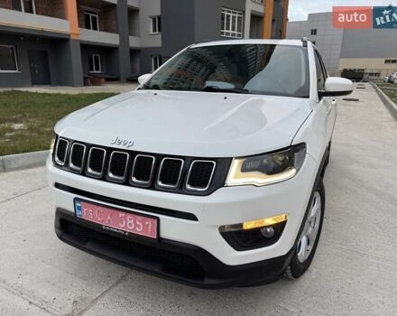 Белый Джип Компас, объемом двигателя 2.4 л и пробегом 120 тыс. км за 15900 $, фото 2 на Automoto.ua