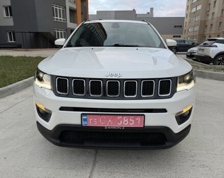 Белый Джип Компас, объемом двигателя 0 л и пробегом 120 тыс. км за 15900 $, фото 1 на Automoto.ua