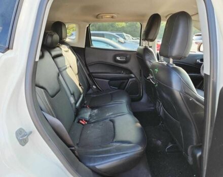 Белый Джип Компас, объемом двигателя 2.4 л и пробегом 95 тыс. км за 2700 $, фото 10 на Automoto.ua