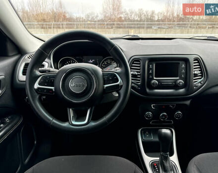 Белый Джип Компас, объемом двигателя 2.4 л и пробегом 162 тыс. км за 11800 $, фото 24 на Automoto.ua