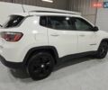 Білий Джип Compass, об'ємом двигуна 2.36 л та пробігом 121 тис. км за 1900 $, фото 2 на Automoto.ua